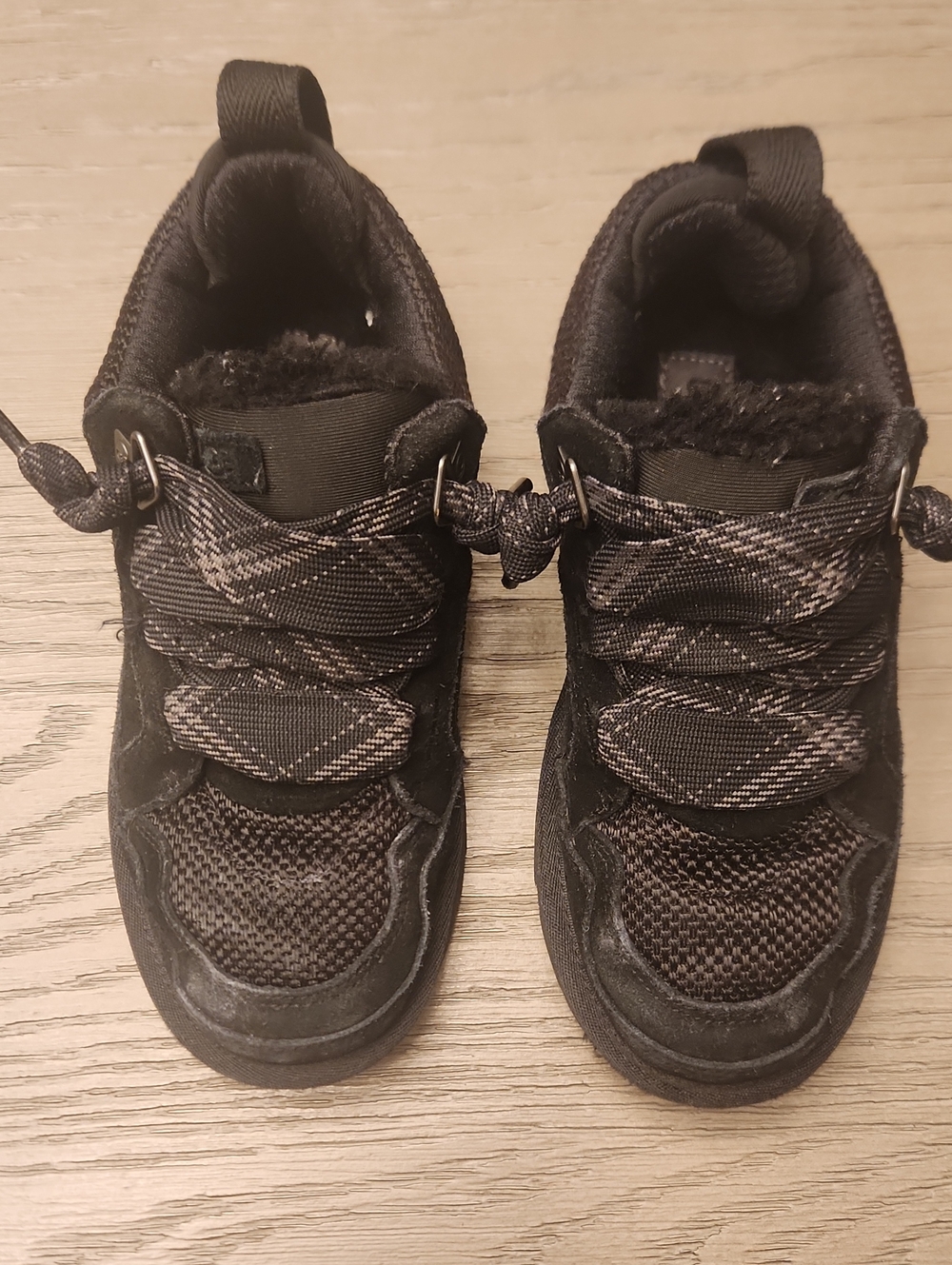 Kids Black UGG Low Lowmel Boots